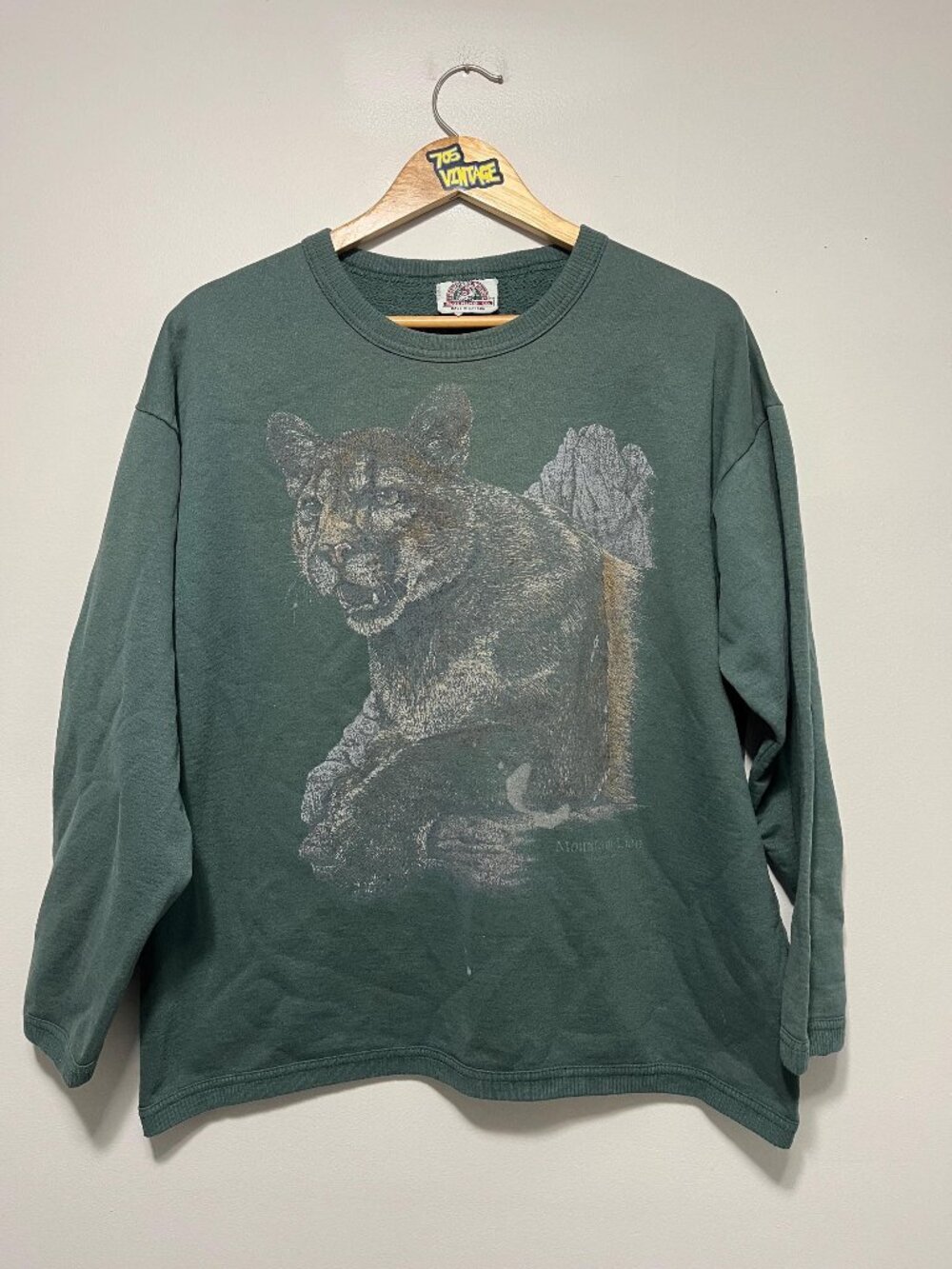 Vintage Mountain Lion Animal Crewneck